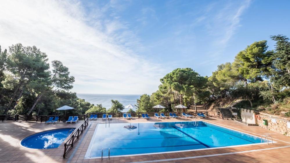 Готель Camping Sunissim Cala Llevado 4 By Locatour Тоса-де-Мар Екстер'єр фото