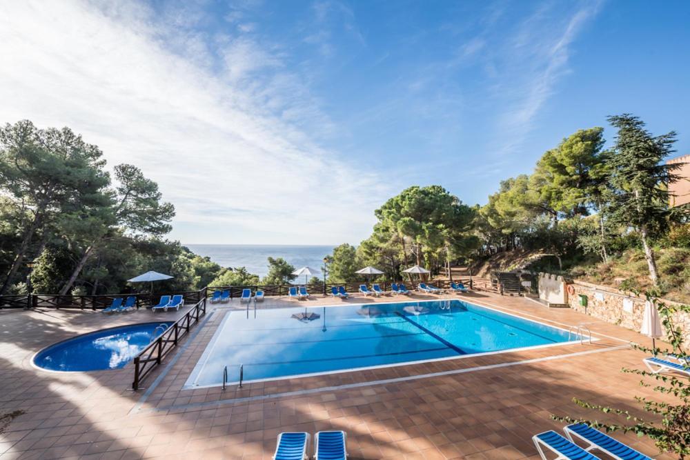 Готель Camping Sunissim Cala Llevado 4 By Locatour Тоса-де-Мар Екстер'єр фото