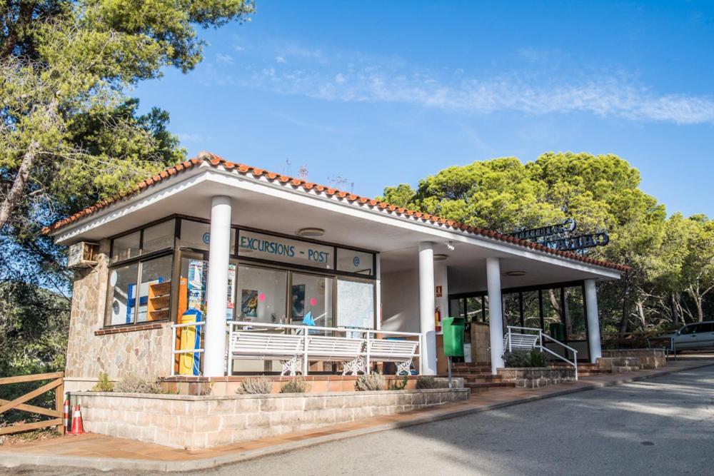 Готель Camping Sunissim Cala Llevado 4 By Locatour Тоса-де-Мар Екстер'єр фото